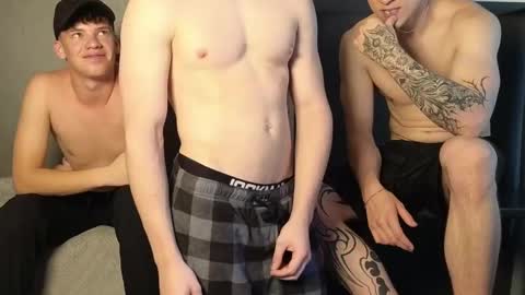 THE HOUSE online show from December 9, 6:45 am