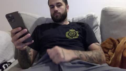 jayg333 online show from October 16, 1:46 am