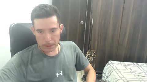 jayjaystudios69 online show from July 13, 3:41 am
