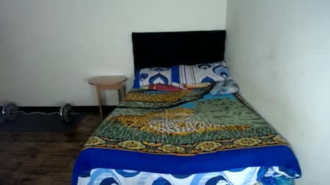 jboy_s online show from February 26, 5:39 pm