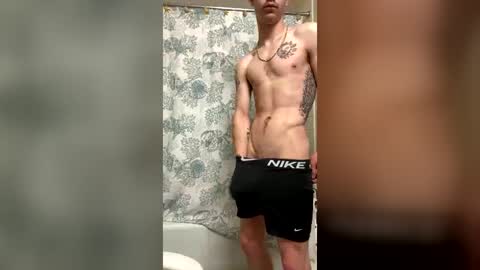jdick2005 online show from June 13, 10:02 am
