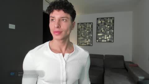 jdmontoya_ online show from November 3, 2:37 am