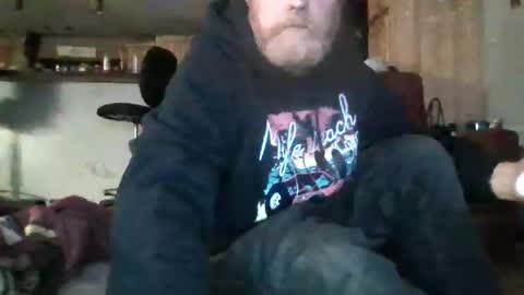 jearnold44 online show from May 23, 5:24 am