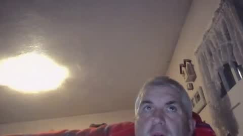 dadbody71 online show from June 10, 2:35 am