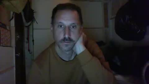 Snapshot of jef74700 chatting on September 29, 4:55 am Jrme online show from September 29, 4:55 am