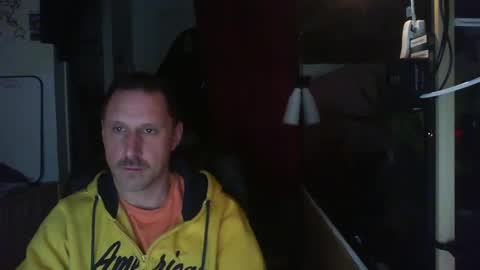 Snapshot of jef74700 chatting on February 23, 12:26 am Jrme online show from February 23, 12:26 am