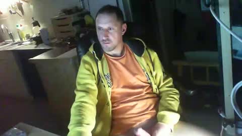 Snapshot of jef74700 chatting on February 6, 5:03 am Jrme online show from February 6, 5:03 am