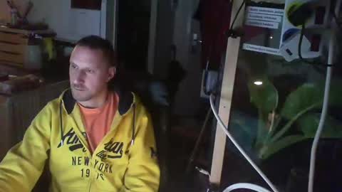 Snapshot of jef74700 chatting on January 18, 4:19 am Jrme online show from January 18, 4:19 am
