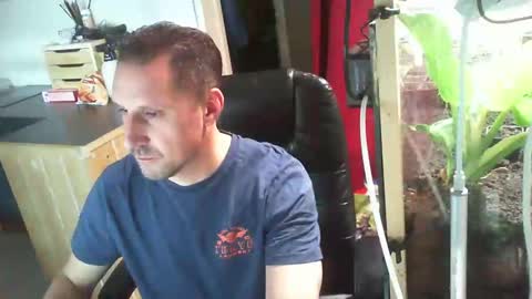 Snapshot of jef74700 chatting on January 4, 1:53 pm Jrme online show from January 4, 1:53 pm