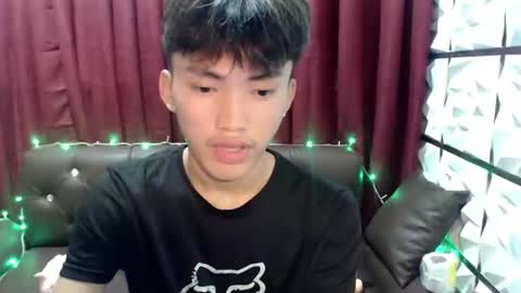 jemart_urnaughtboy online show from June 4, 2:06 am