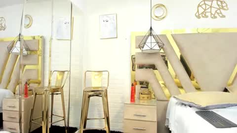 Matias Jeong  online show from December 13, 7:53 pm