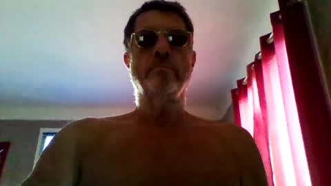 jerflor online show from July 26, 4:15 pm