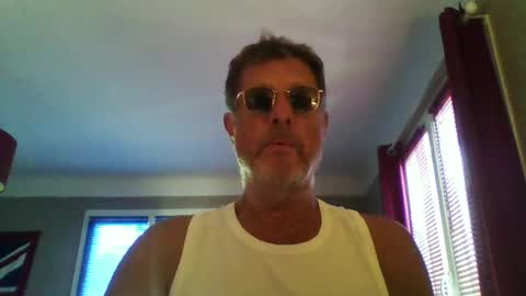 jerflor online show from June 13, 4:16 pm