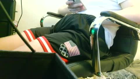 jerkittothelimit online show from June 17, 12:56 am