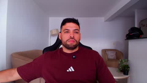 jerome3773 online show from February 25, 7:03 pm