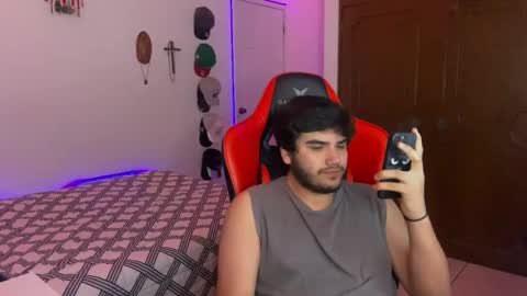 HotBoy online show from January 21, 8:33 am