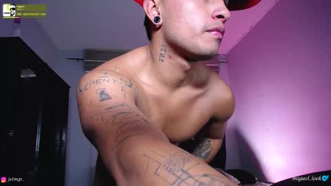 jhon_mendoza_ online show from October 9, 5:56 am