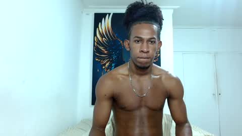 jhon_swit online show from May 28, 2:20 am