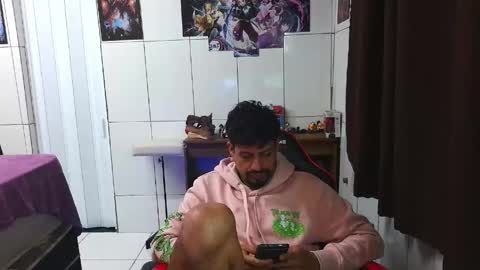 jhonaz23_latino online show from April 29, 9:21 pm