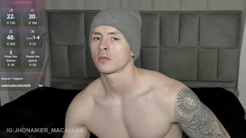 Snapshot of jhonny_macallan chatting on September 12, 1:49 am Jhonaiker online show from September 12, 1:49 am
