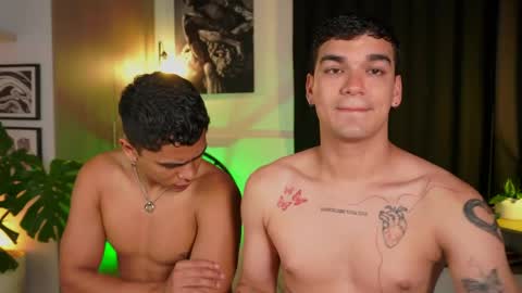 Jhonny  online show from March 28, 4:56 am