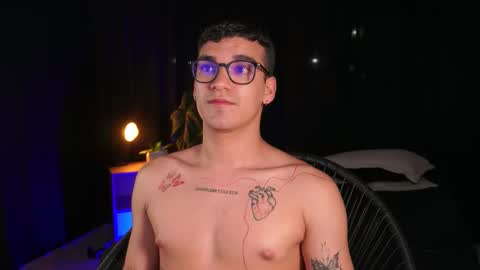 Jhonny  online show from December 5, 4:30 am