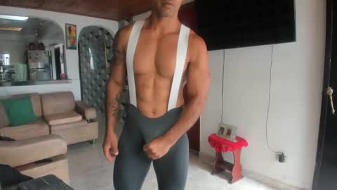 jh online show from November 15, 7:16 pm