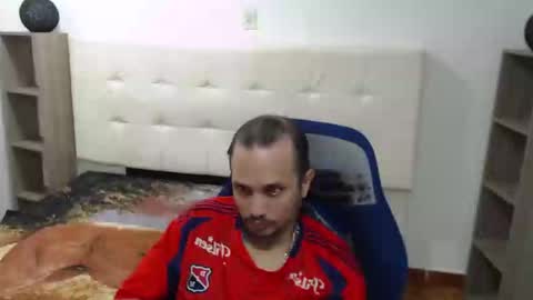 jhontorres018 online show from November 20, 4:12 am