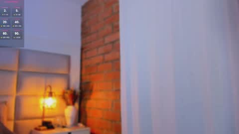 Jhosua Hunt online show from April 14, 5:18 am