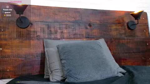 jhosuavega online show from November 6, 12:13 am