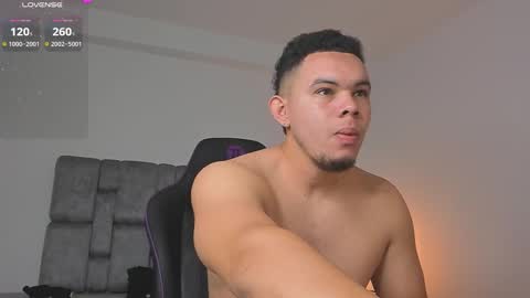 Jhonatan80  online show from November 25, 8:05 am