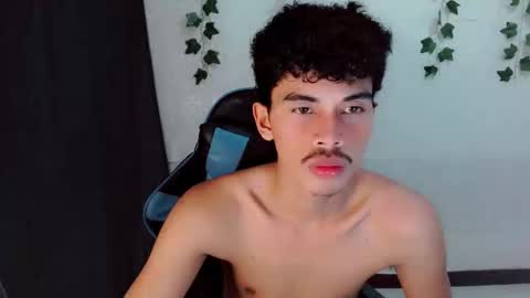 Snapshot of jim_cumxx chatting on September 19, 10:48 am JIMBOY online show from September 19, 10:48 am