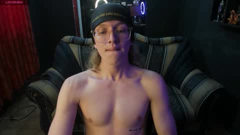 JinnBook online show from October 25, 4:20 pm