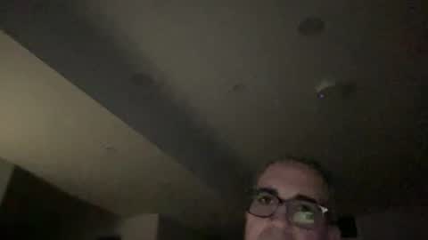 jisterz2 online show from August 4, 2:39 am