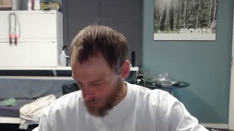 JamesJan van Rebel online show from December 14, 4:19 am