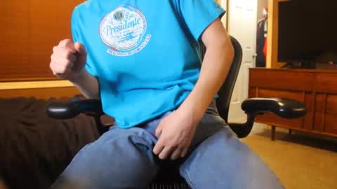 jjjjjfive online show from March 13, 5:15 am