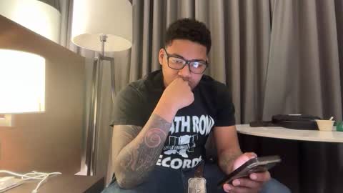 jmac_723 online show from March 27, 8:18 am