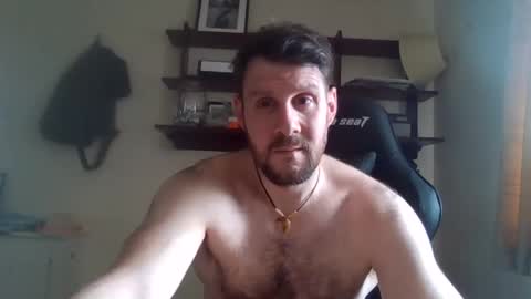 jmakk99 online show from April 14, 9:31 am