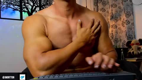 Snapshot of jmortton chatting on March 12, 11:31 am IGJmortton online show from March 12, 11:31 am