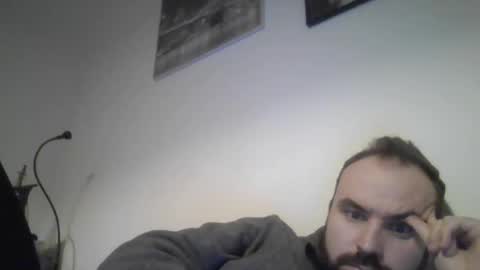 Snapshot of joaodias_18 chatting on February 6, 10:10 pm joaodias_18 online show from February 6, 10:10 pm