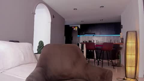 joe_esthetic online show from December 2, 8:23 pm