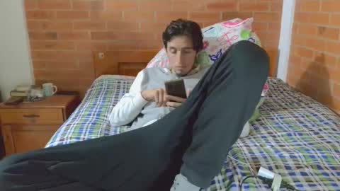 johan70nsexy online show from April 1, 7:21 am