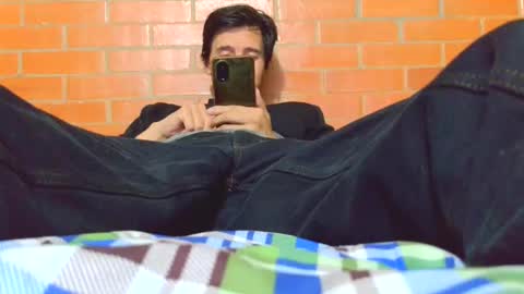 johan70nsexy online show from June 16, 11:51 pm