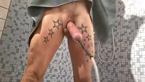 Snapshot of john_silversteel chatting on October 18, 1:05 pm john_silversteel online show from October 18, 1:05 pm