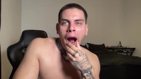 JAXX online show from November 15, 10:12 pm