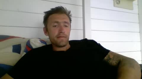 johngiaver3 online show from May 3, 11:35 am