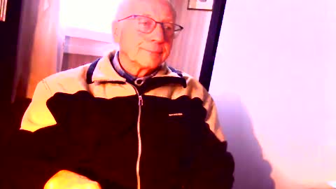 johnjohn6226 online show from January 5, 2:30 pm