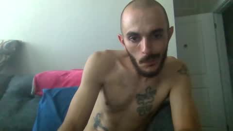 johnjones585121 online show from April 2, 10:28 pm