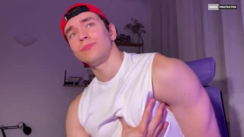 Johnny online show from November 1, 6:45 pm