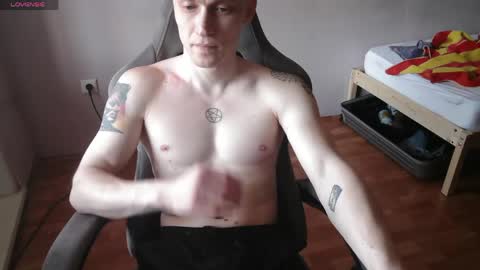 Johnny online show from April 1, 10:28 am